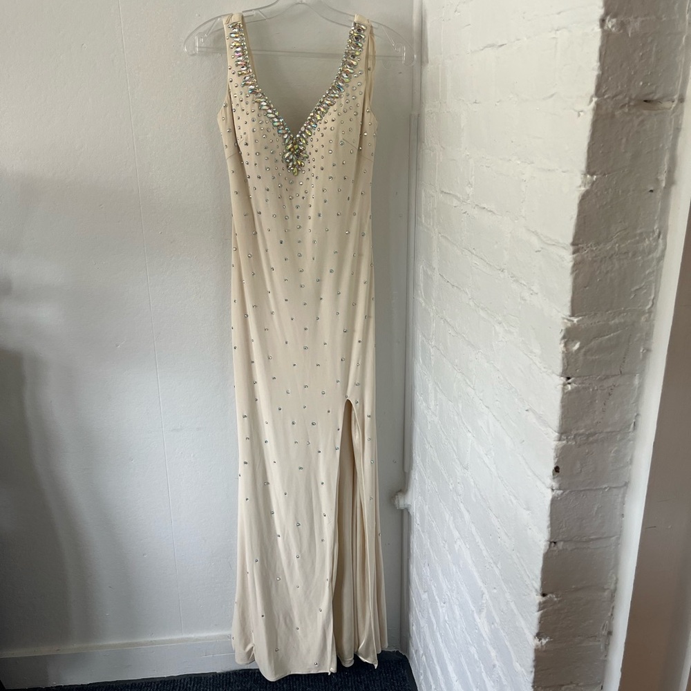 Elegant Cream Evening Gown